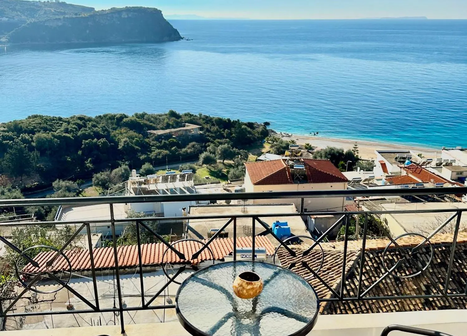 Roumers Himara Albania